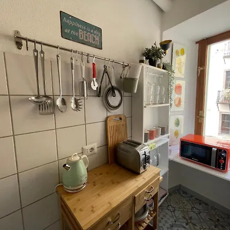 Large Stunning Studio Location Appartement *